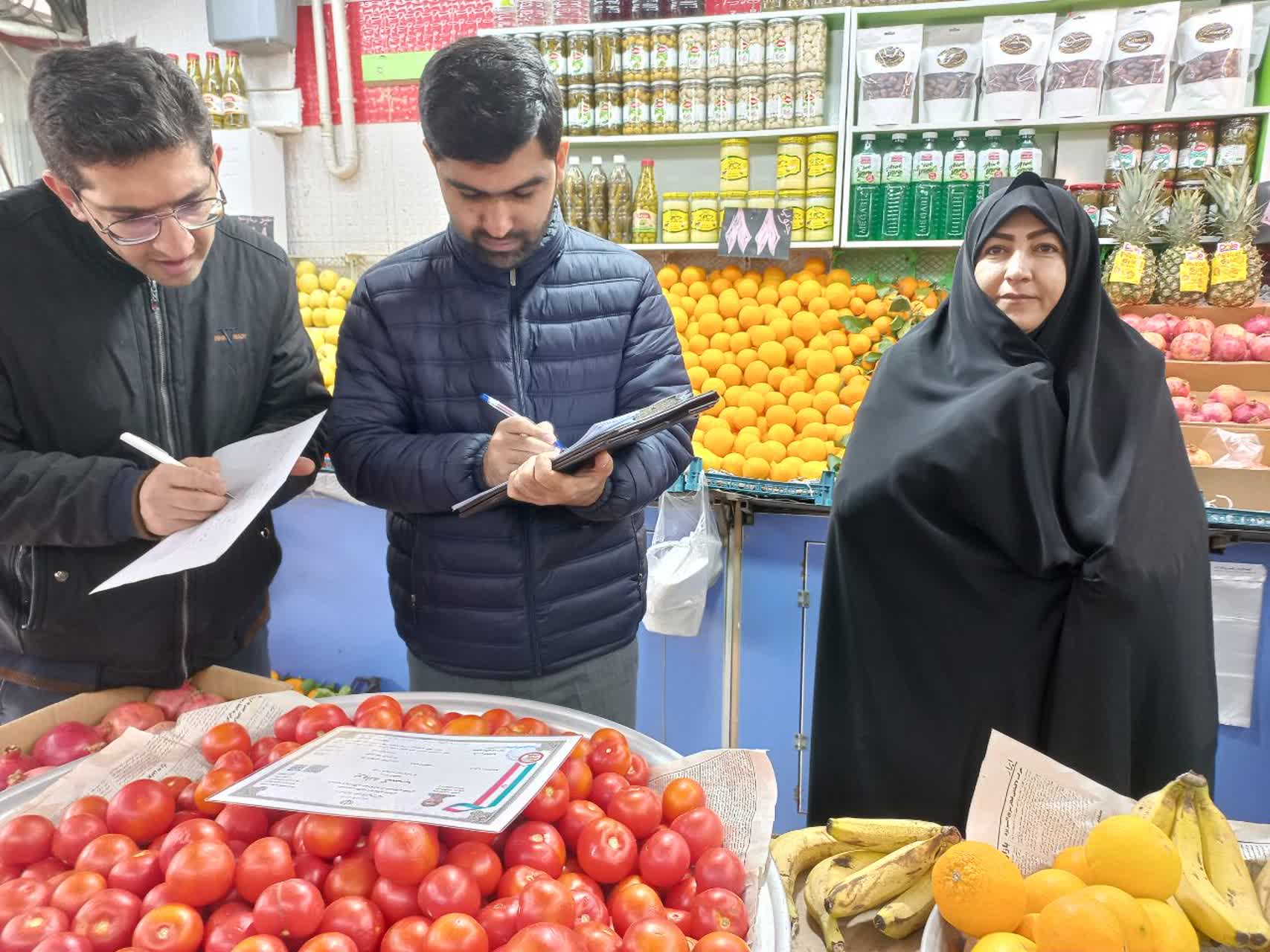 تشدید بازرسی‌ها از بازار شب یلدا/۱۹ کیلوگرم گوشت گوسفندی تاریخ گذشته کشف شد