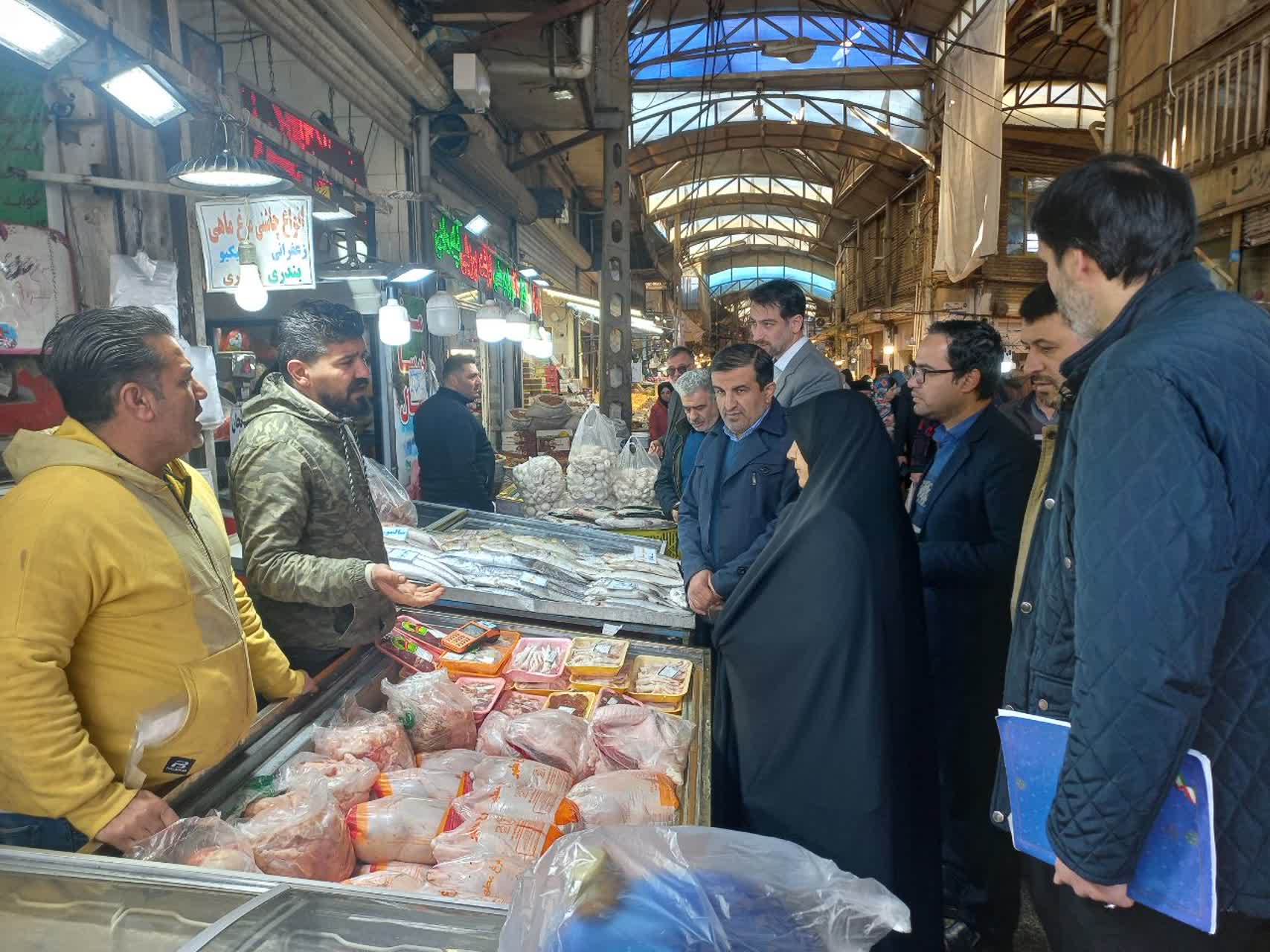 سرما مانع نظارت بر بازار شب یلدا نشد/تشکیل 11 پرونده تخلف در همدان